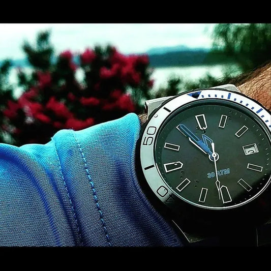 Ugly Watch Co 300M Diver with black dial and Steel Bracelet